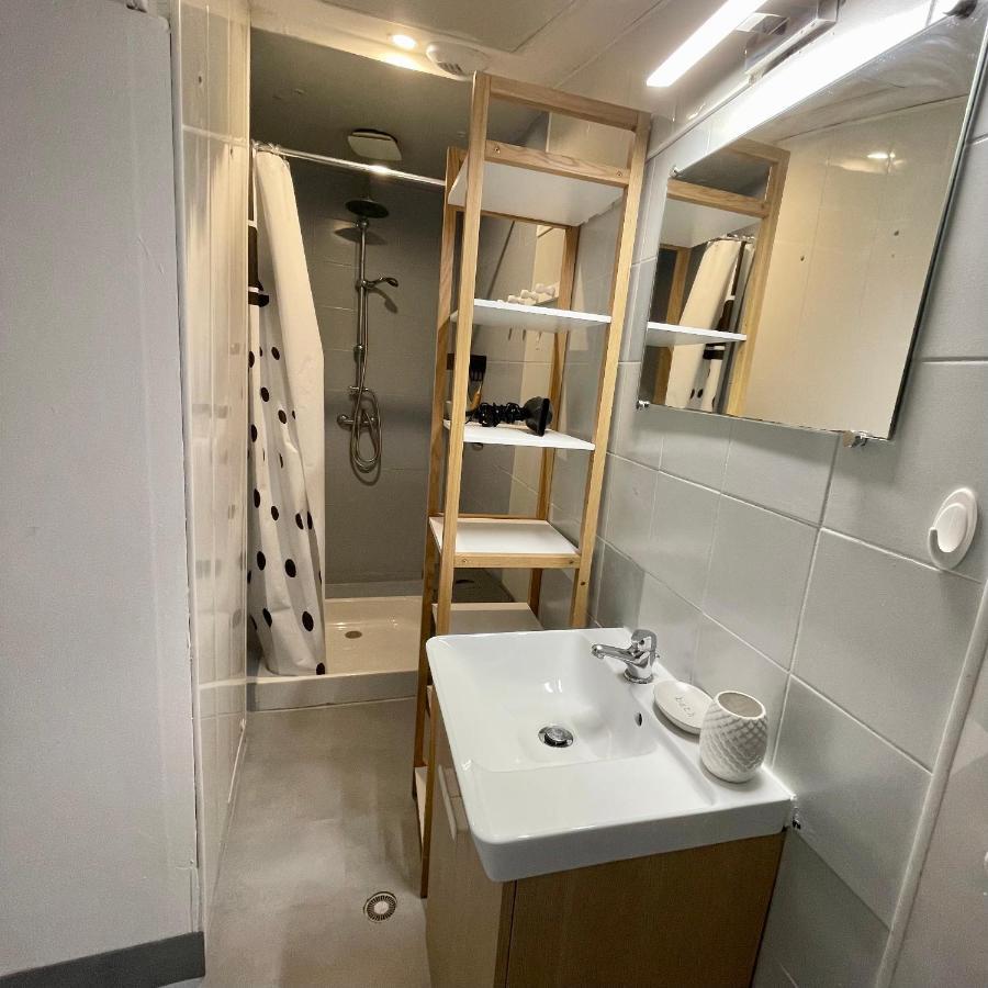 Appartement Intra-Muros Bien Situe Et Agreable A Proximite Des Theatres أفينيون المظهر الخارجي الصورة